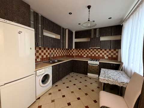 квартира за адресою Польова вул., 10