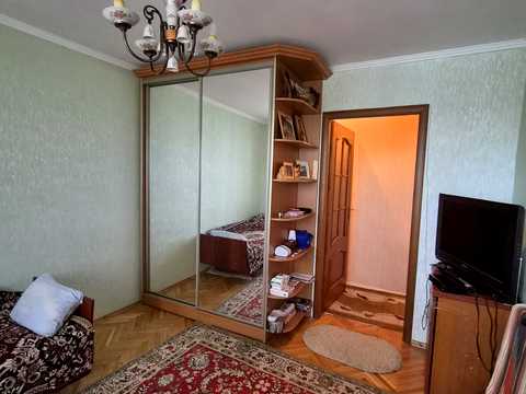 квартира за адресою Володимира Великого вул. (Артема), 35
