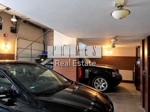 комерційна за адресою Павла Загребельного вул. (Миколи Раєвського), 14