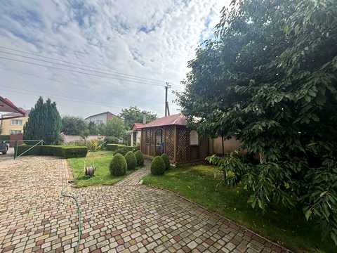 дом по адресу Романа Шухевича ул.