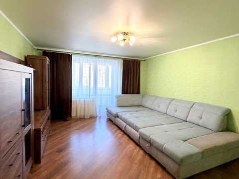 квартира по адресу Подільська ул., 102
