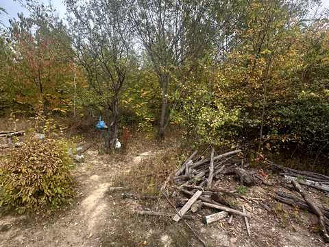участок по адресу Лазький берег