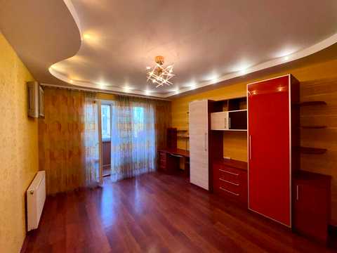 квартира за адресою Хмельницький, Героїв Майдану вул. (Театральна), 48