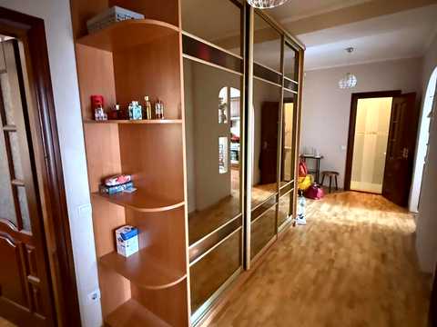 квартира за адресою Наукова вул., 49-А