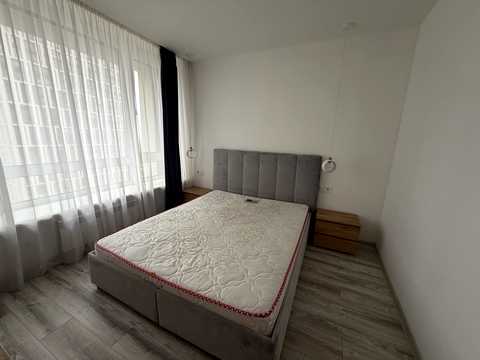 квартира за адресою Зарічна вул., 4к1