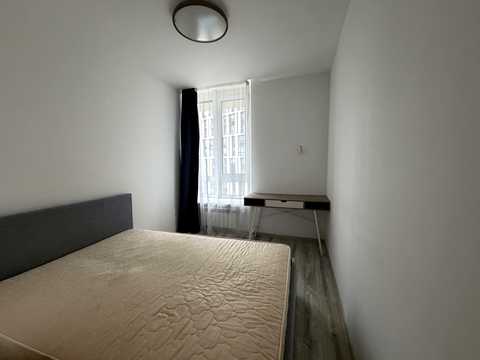 квартира за адресою Зарічна вул., 4к1