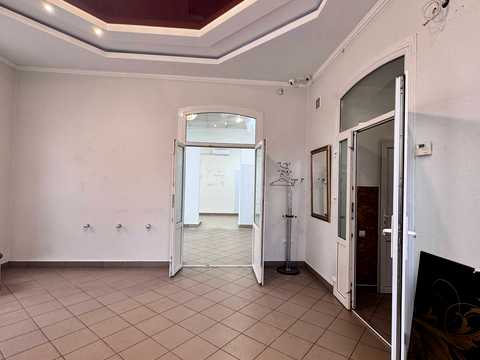 комерційна за адресою Михайла Грушевського вул., 41