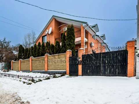 дом по адресу Киев, Яготинская ул., 1