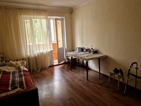квартира за адресою Приозерна вул., 8-Б