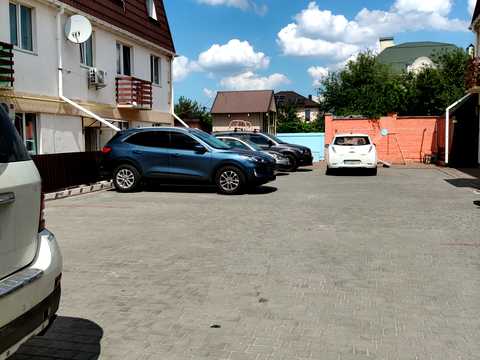 квартира за адресою Амосова вул., 109а