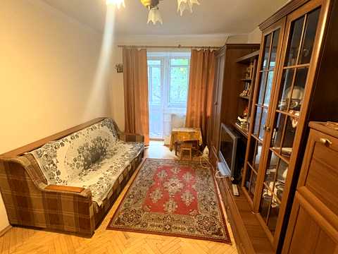 квартира за адресою Володимира Великого вул. (Артема), 4