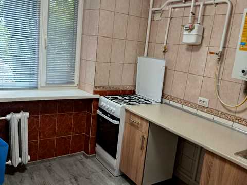 квартира за адресою Корабелів вул., 2