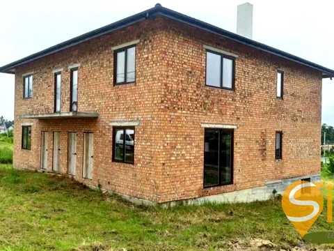 дом по адресу Горіхова
