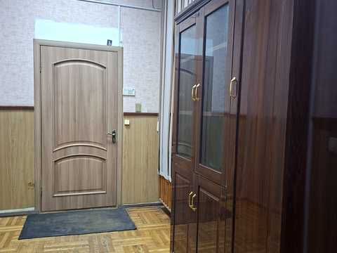 комерційна за адресою Театральний пров. (Чайковського), 8