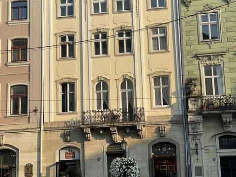 квартира по адресу Рынок пл., 19