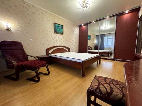 квартира по адресу Ивана Пулюя ул., 2