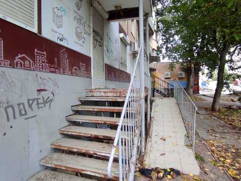 комерційна за адресою Академіка Заболотного вул., 50