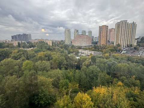 квартира по адресу Ивана Пулюя ул., 2