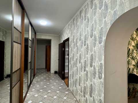 квартира за адресою Київ, Анни Ахматової вул., 31