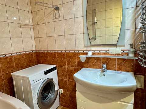 квартира за адресою Київ, Анни Ахматової вул., 31