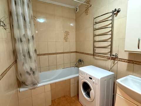 квартира за адресою Бровари, Михайла Грушевського вул., 17-Г