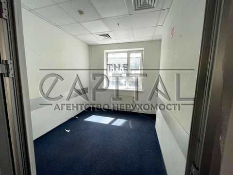 комерційна за адресою Фізкультури вул., 28
