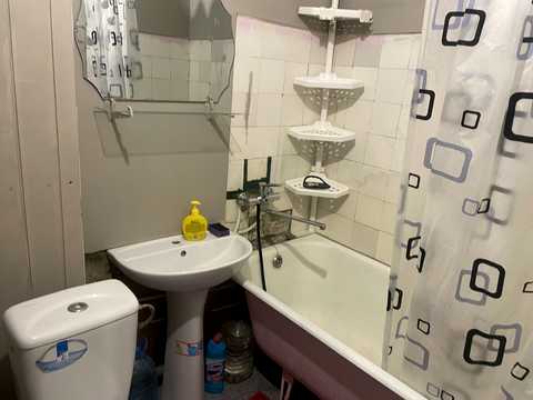 квартира за адресою Богатирська вул., 2