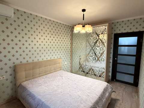 квартира по адресу Славы бульв., 32
