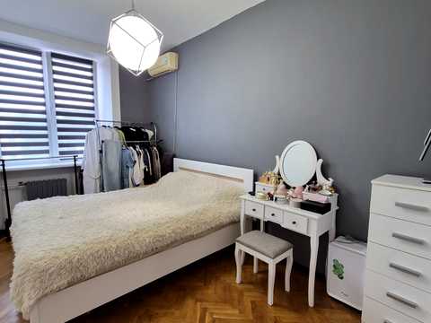 квартира за адресою Металургів просп., 21