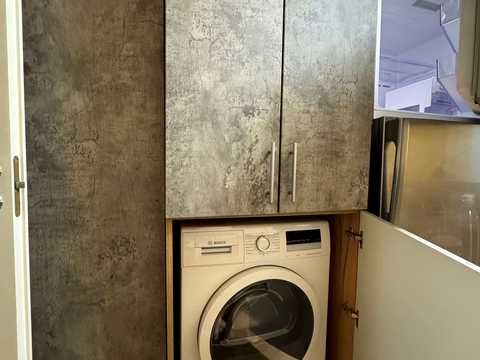 квартира за адресою Анни Ахматової вул., 33