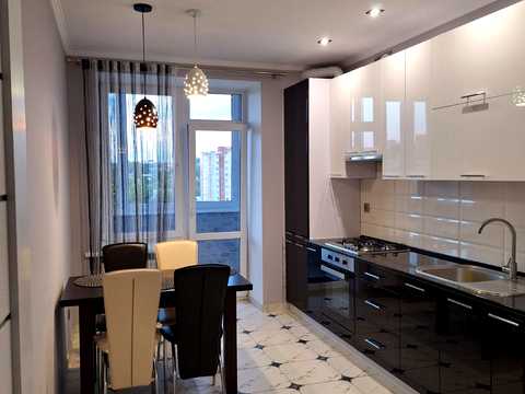 квартира за адресою Микулинецька вул., 5