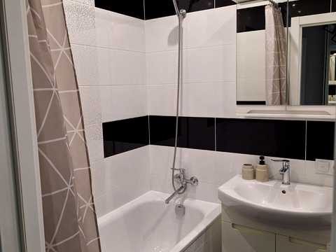 квартира за адресою Микулинецька вул., 5
