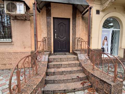 коммерческая по адресу Корнея Речмидило ул. (Ногина), 31