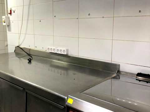 комерційна за адресою Чернишевська вул., (Будинок)
