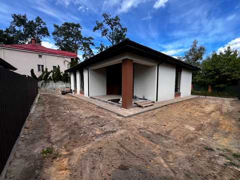 будинок за адресою смт. Ворзель, Варшавська вул. (Ватутіна), 39 Б