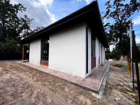 будинок за адресою смт. Ворзель, Варшавська вул. (Ватутіна), 39 Б