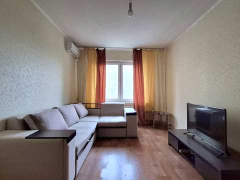 квартира за адресою Григорія Ващенка вул., 5