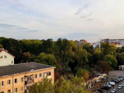 квартира по адресу Андрея Мельника ул., 2