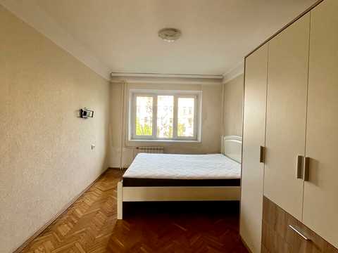 квартира за адресою Раїси Окіпної вул., 9