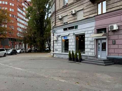комерційна за адресою Січеславська Набережна вул., 27