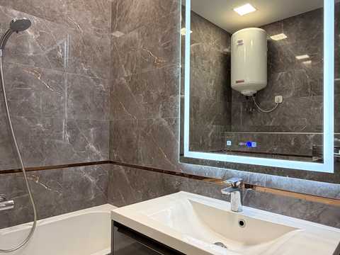 квартира за адресою Салютна вул., 2к6