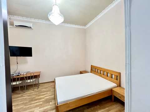 квартира за адресою Пироговська вул., 5