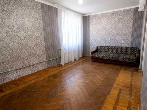 квартира за адресою Каденюка вул. (Танкопія), 21
