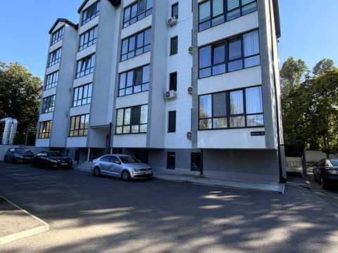 квартира за адресою Березинська вул., (Будинок)