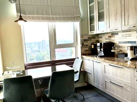 квартира за адресою Джона Маккейна вул. (Івана Кудрі), 26