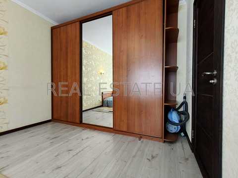 квартира за адресою Київ, Урлівська вул., 34