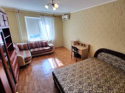квартира за адресою Олени Пчілки вул., 4