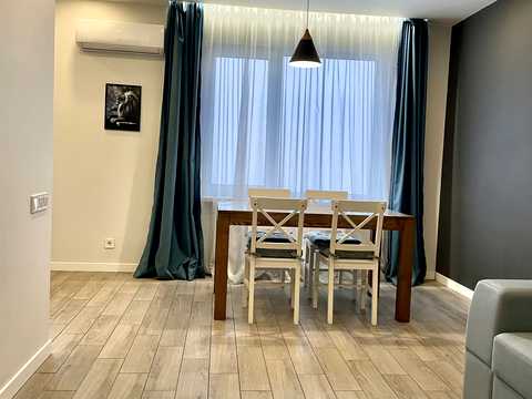 квартира за адресою Бориса Гмирі вул., 12-Б