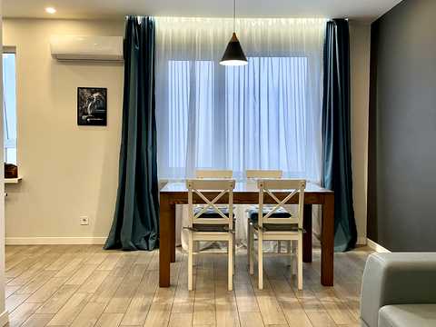 квартира за адресою Бориса Гмирі вул., 12-Б
