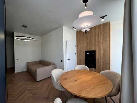 квартира за адресою Краснова вул., 1-А